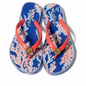 Lilly Pulitzer Coral Flip Flops Sandals Blue Coral Print Preppy Beach Size 6‎